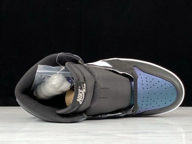 Star Jordan 907958-015 Retro 1 2017 All Air "Chameleon" 0914
